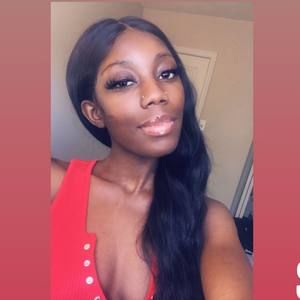 Meet your Posher, Erica